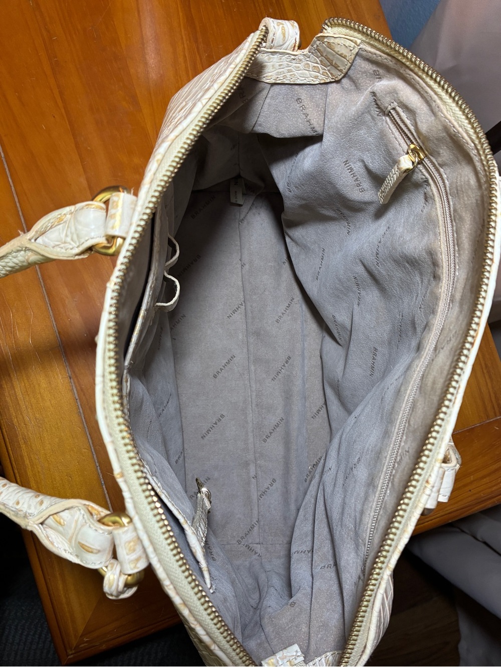 Brahmin Cream Croc-Embossed Duxbury Shoulder Bag with Detachable Strap - Picture 5 of 5